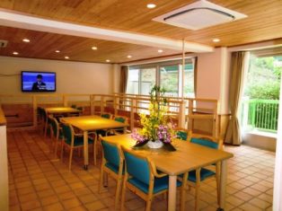 光あふれる食堂